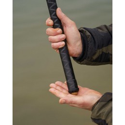 Avid Carp Extremity XR Throwing Stick 120 cm – Bâton longue distance pour bouillettes | CarpeConnect