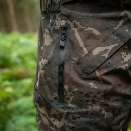Nash ZT Helluva Waterproof Bib and Brace Camo M