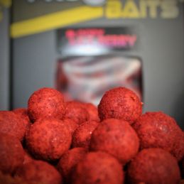 Boilies 20 mm Bloody Mulberry Gold Bucket 5 kg 20 mm