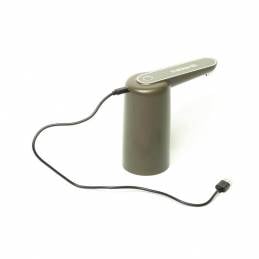 Trakker Power USB Tap – Robinet portable et LED pour bidons d’eau