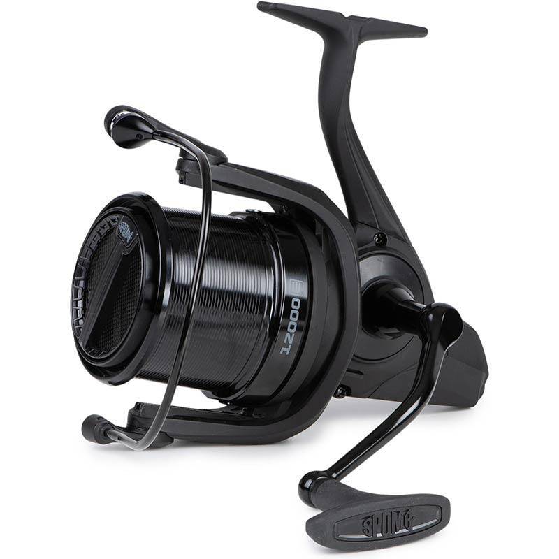 Moulinet Spomb E haute capacité conçu pour l'amorçage longue distance et la pêche de la carpe.