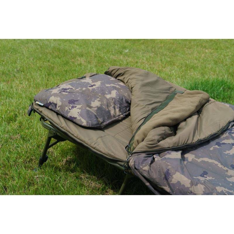 Solar Worldwide Pillow XL